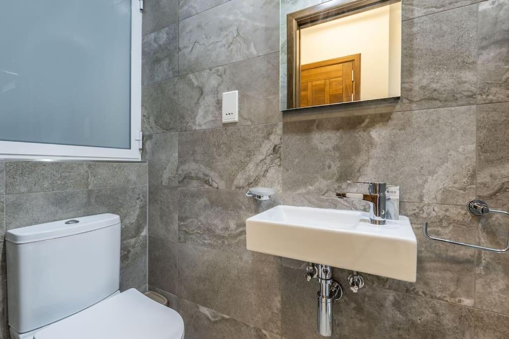 Apartament Kinky Depths Retreat By Solea